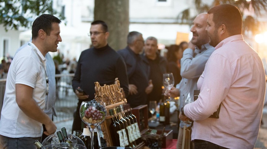 WINE, FOOD AND MUSIC – THREE DAYS OF PARADISE FOR HEDONISTS
